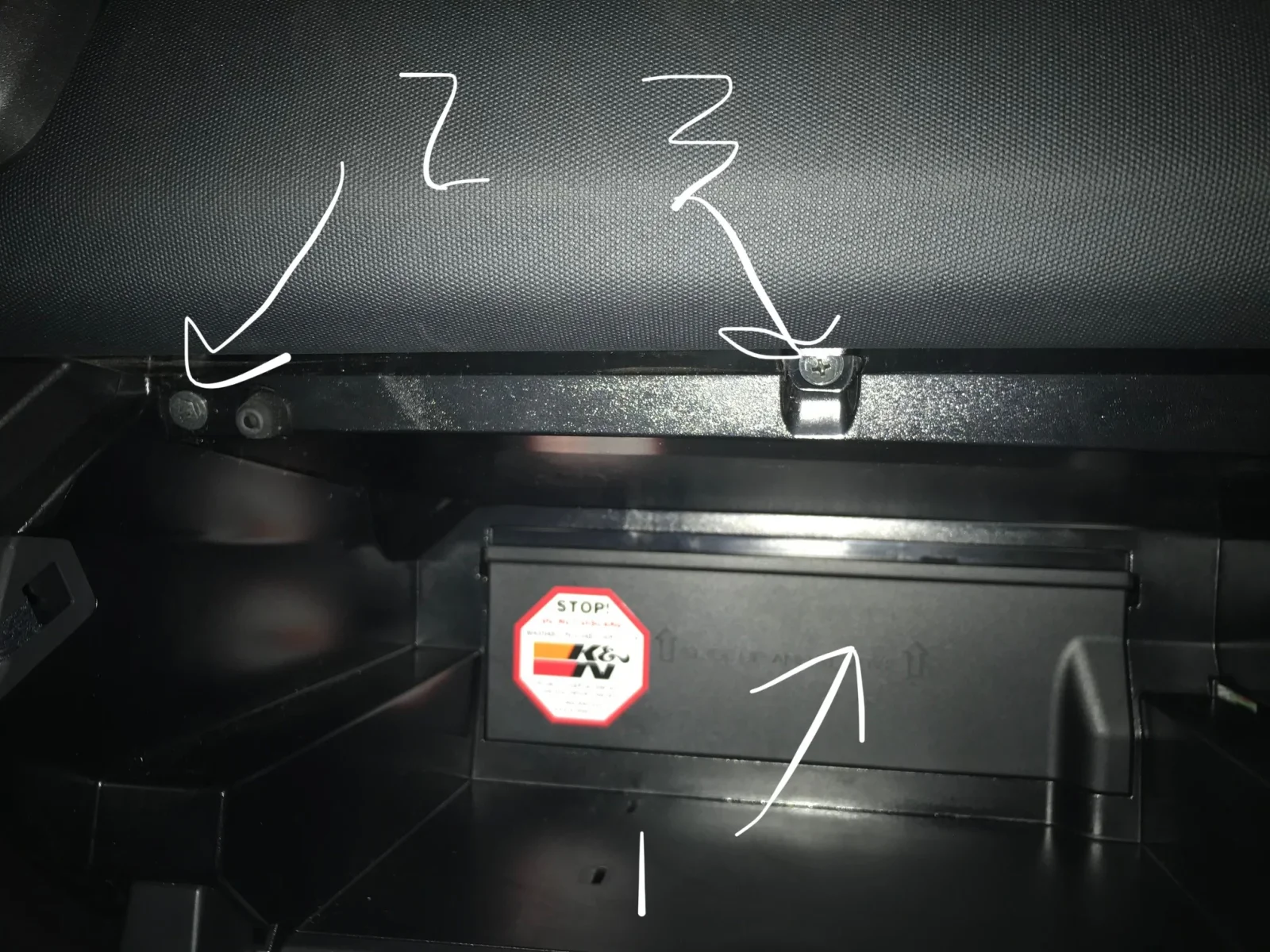 Anyone now how to remove the glove box? Forum Toyota Owners