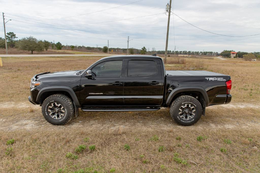 20190130%20Havoc%20HST%20Steel%20Tube%20Side%20Step%20-%20HPG-007414%20Tacoma%20OL-125-Edit.jpeg