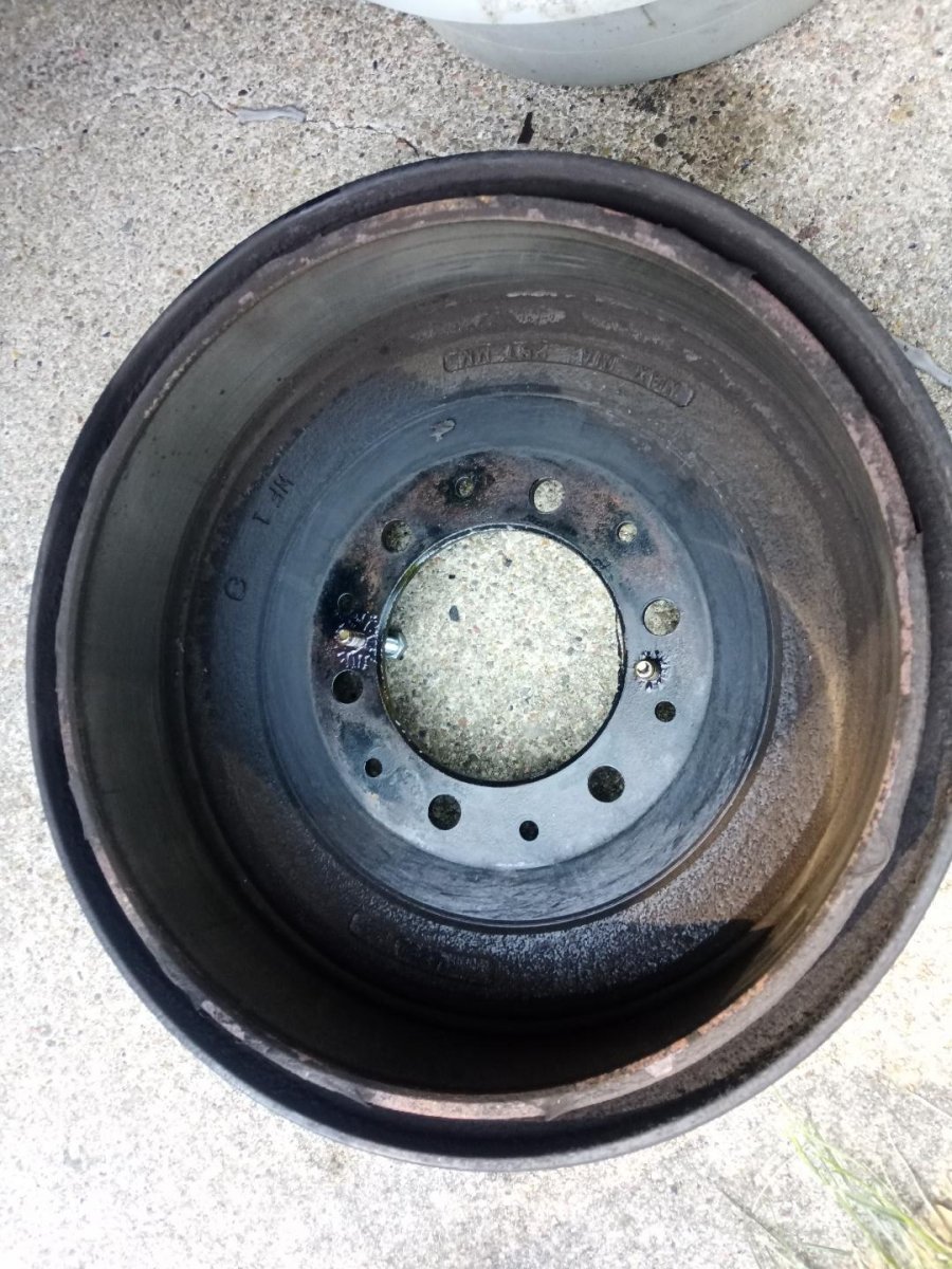 inside brake drum driver side.jpg