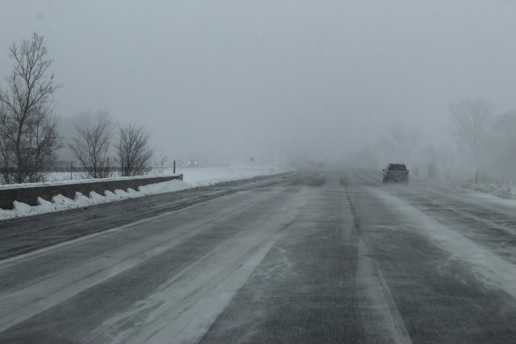 snow on the Platte crossing Jan 2o24.JPG
