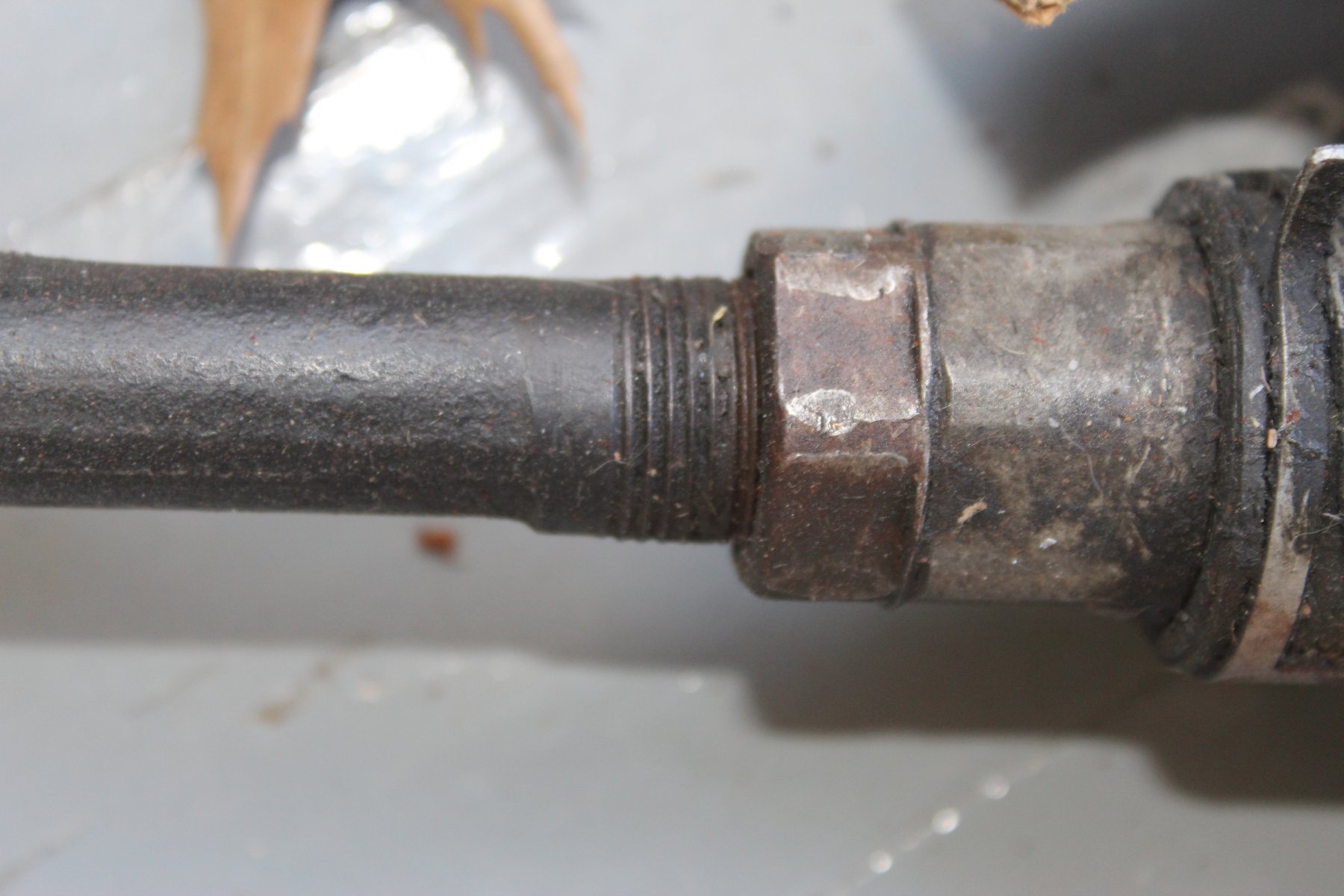 OTR right outer tie rod old rack.JPG