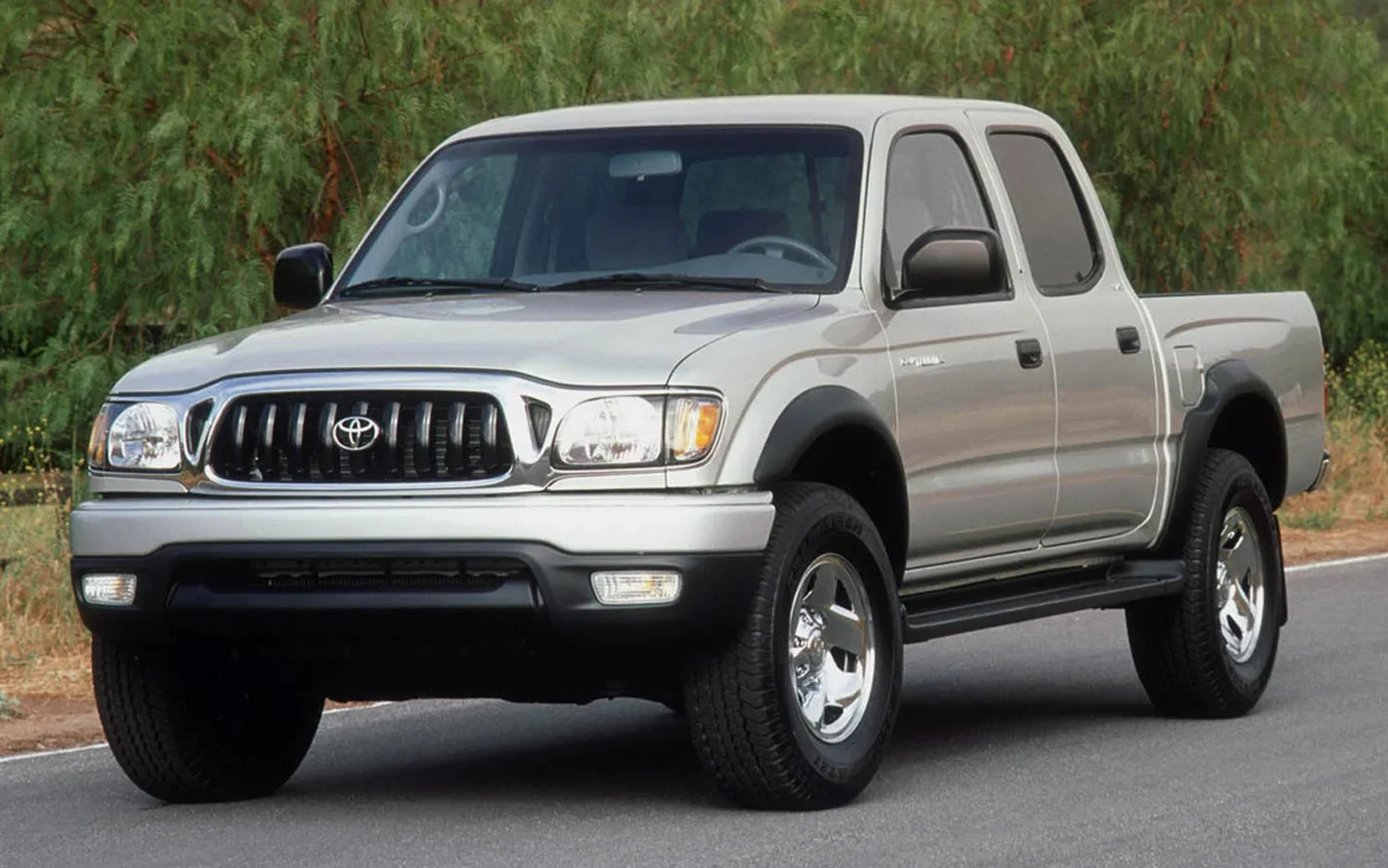 2002 Toyota Tacoma.webp