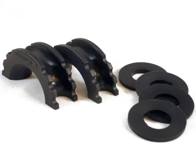 isolator-black650.webp